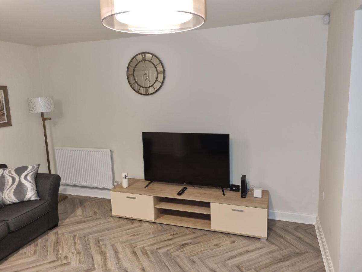 מנספילד 26 Lindhurst Way West מראה חיצוני תמונה