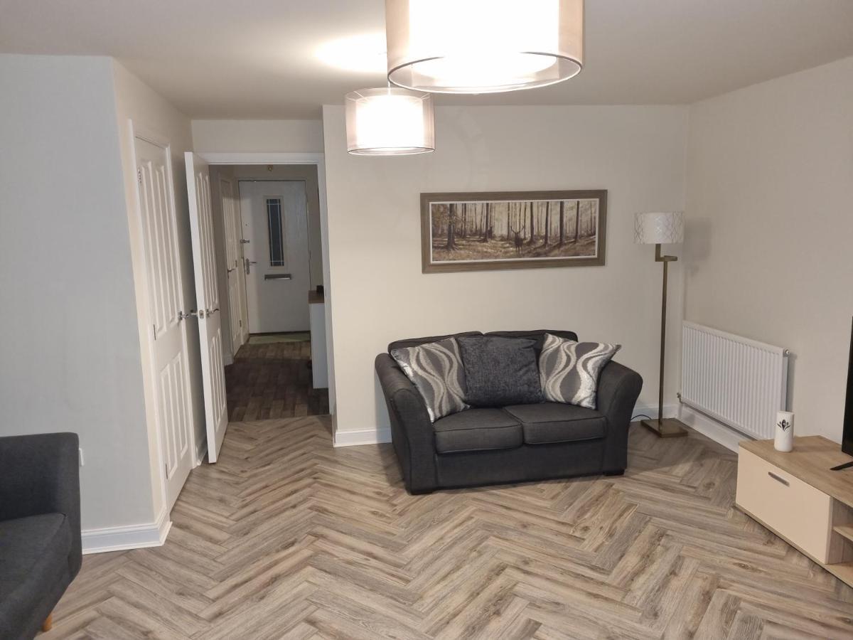 מנספילד 26 Lindhurst Way West מראה חיצוני תמונה